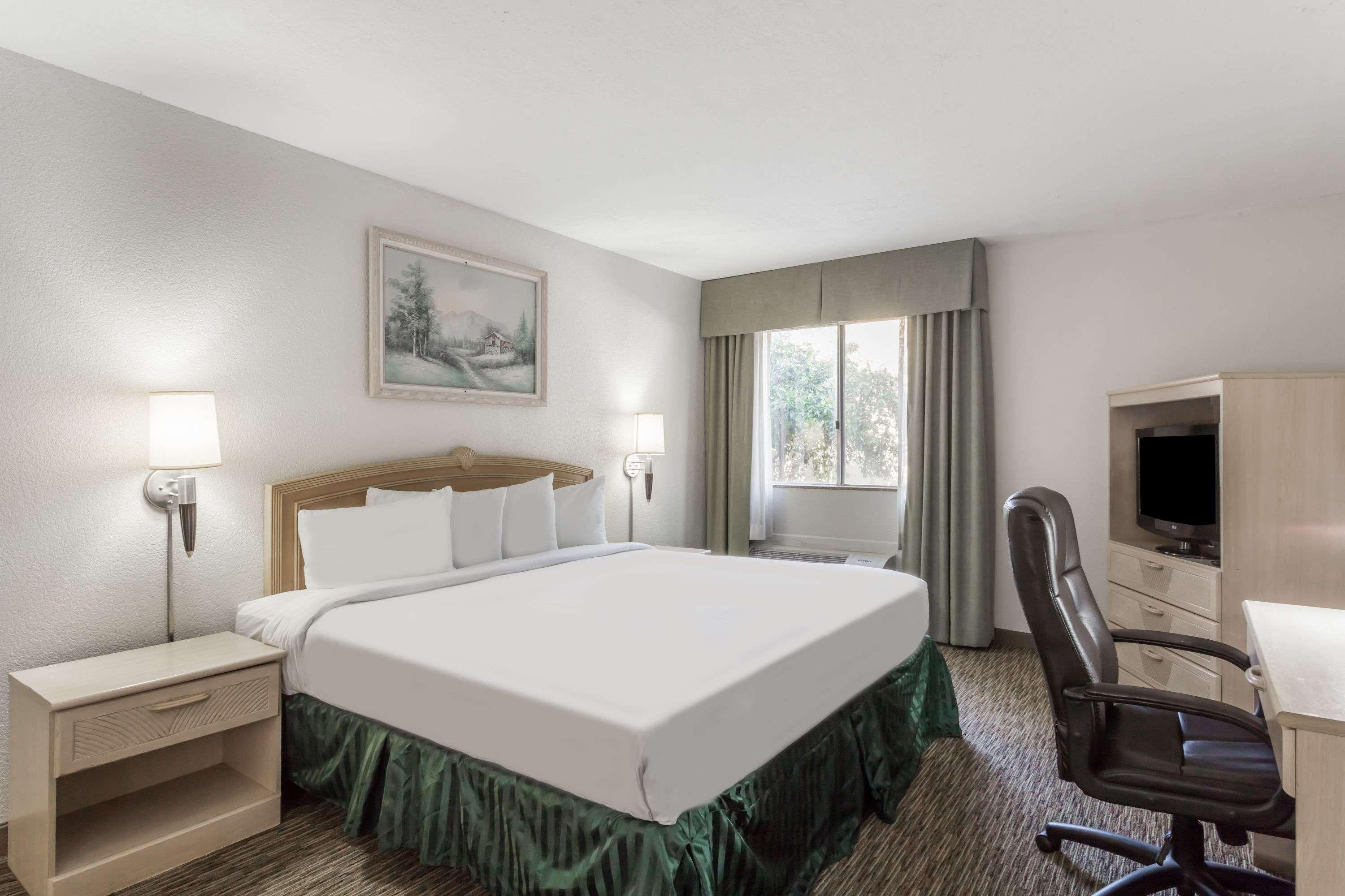 Days Hotel By Wyndham Peoria Glendale Area Ngoại thất bức ảnh